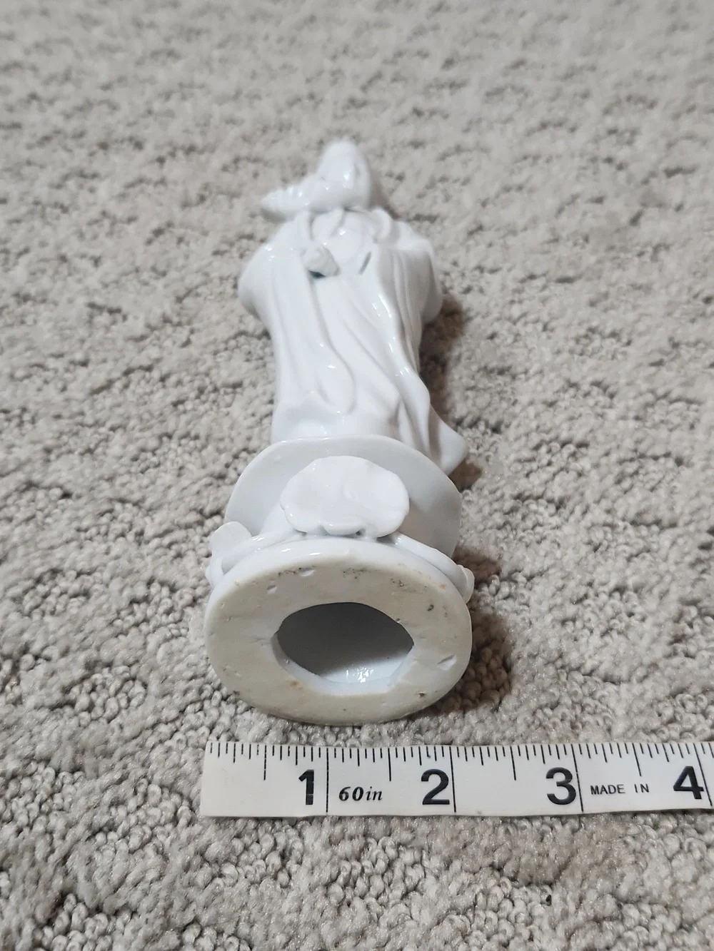 White Blanc De Chine Porcelain Guanyin Statue - Decorative Home Accent - Picture 10 of 11